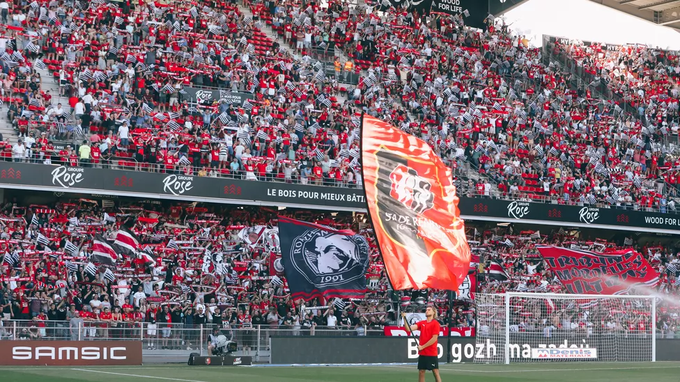 RCK, Tribune, Supporters