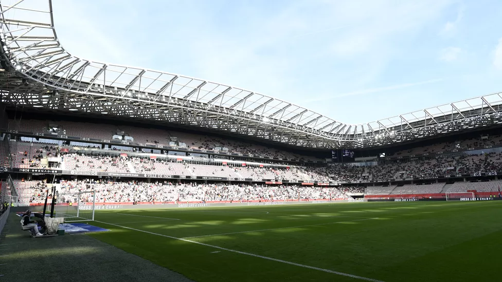 Allianz Riviera, Nice. 