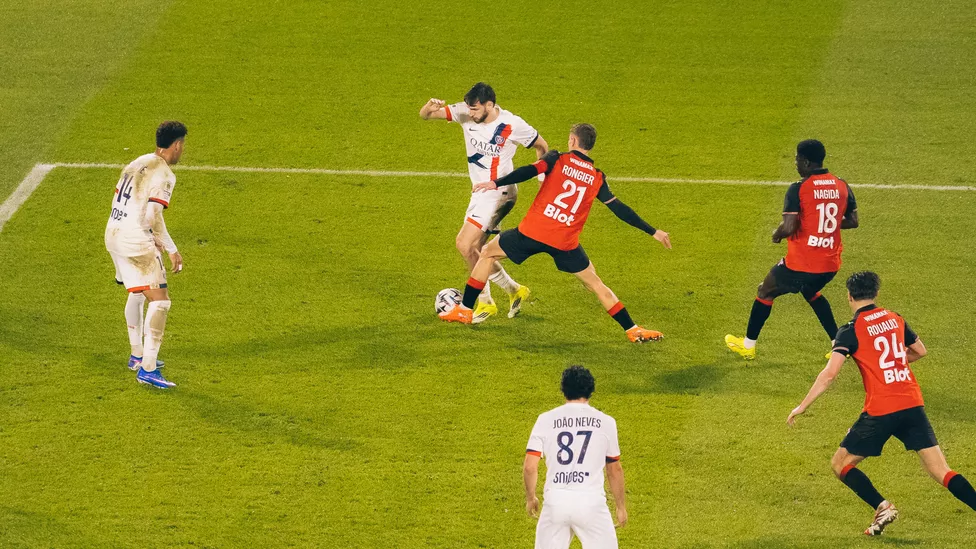 [Dans l'objectif] : Une défense capitale pour s'imposer face au PSG