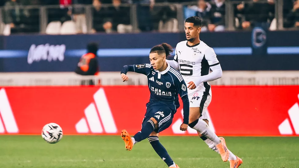 Paris FC.