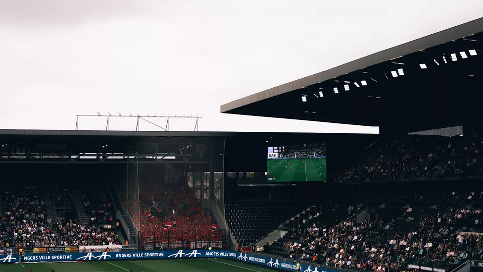 Stade Raymond Kopa