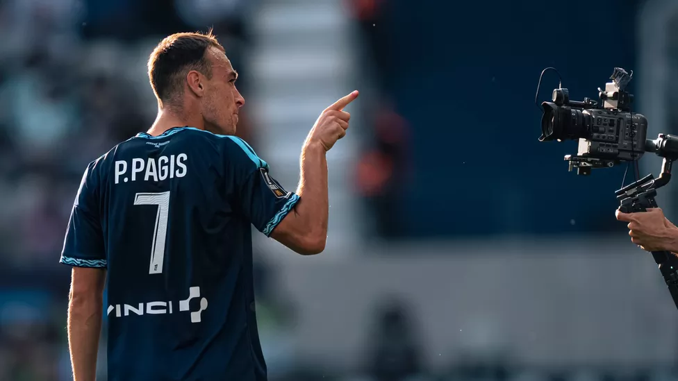 Paris FC.