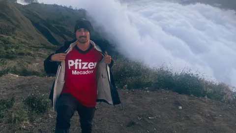 Baptiste au Mont Rinjani (Indonésie)