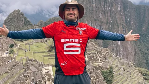 Titouan au Machu Picchu (Pérou)