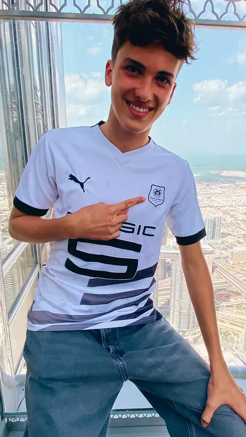 Martin au sommet de la Burj Khalifa (Dubaï, Émirats arabes unis)