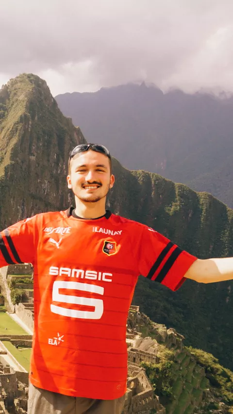 Victor au Machu Picchu (Pérou)