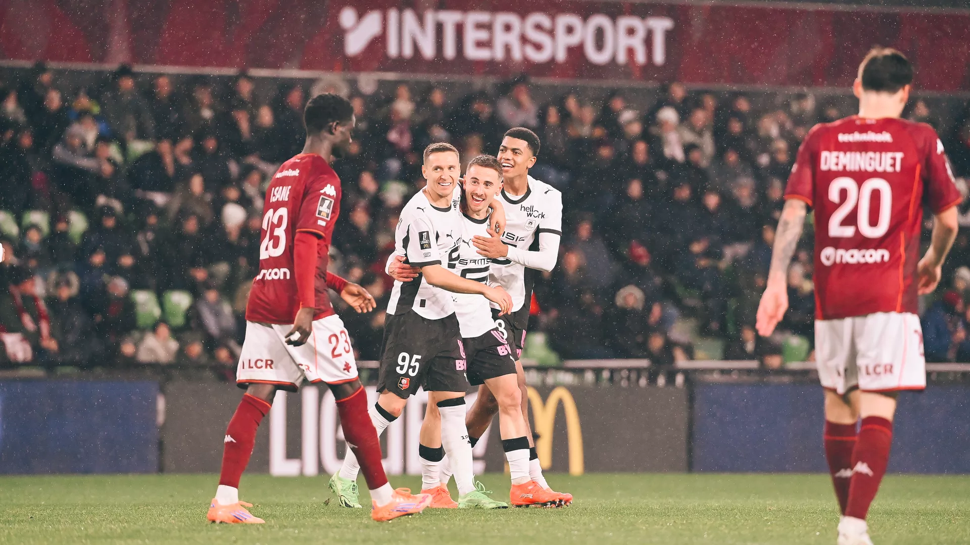 Valentin Rongier nommé pour le trophée UNFP du Joueur du Mois de novembre  