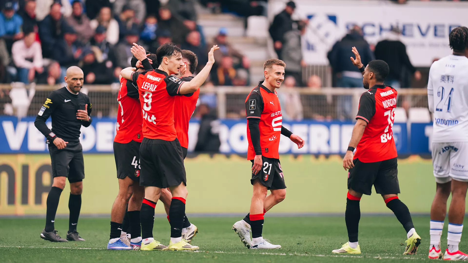 Intraitables, puis dans la maîtrise, les Rennais repartent victorieux d’Auxerre (0-3)