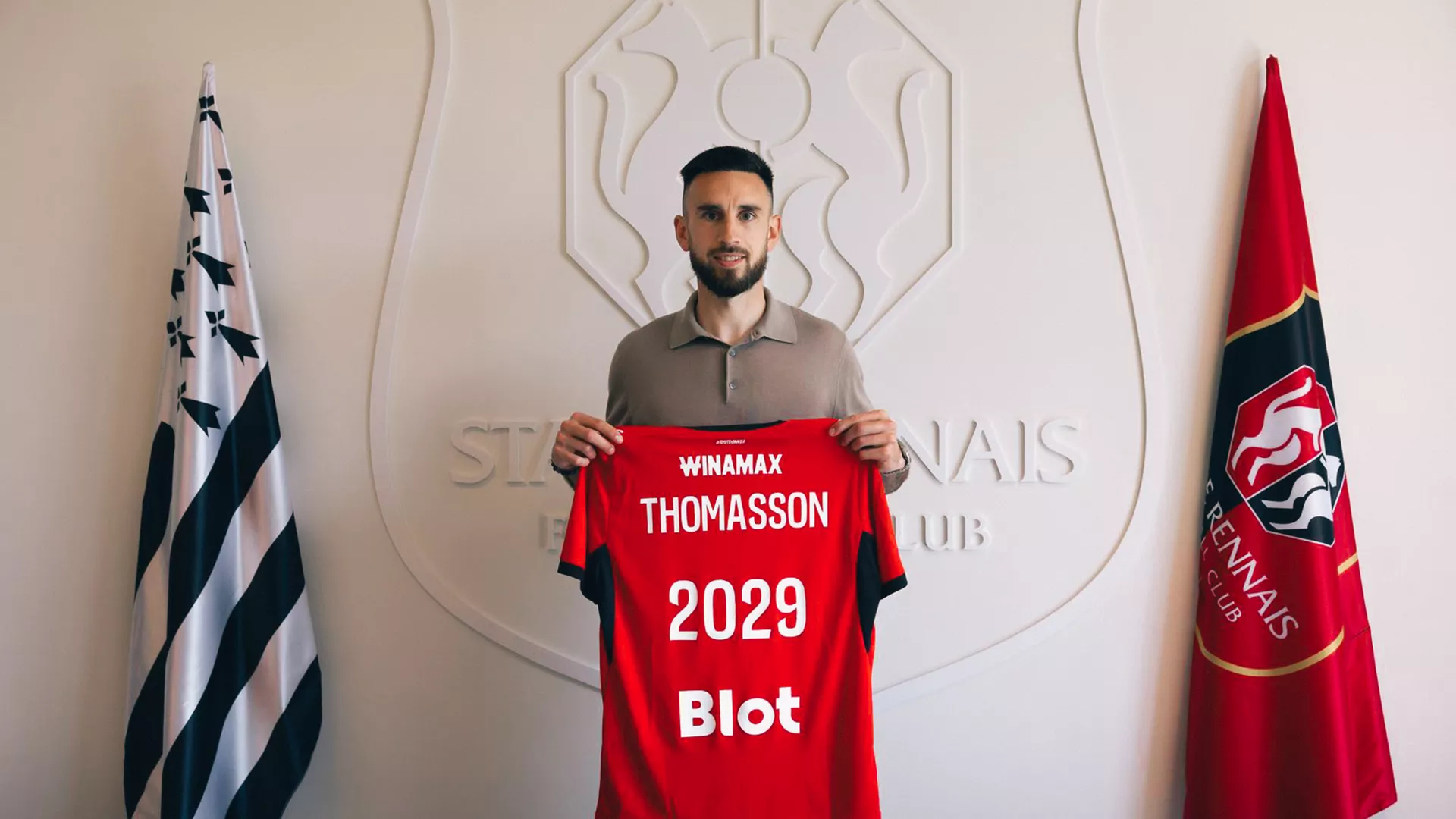 Adrien Thomasson est Rouge et Noir !