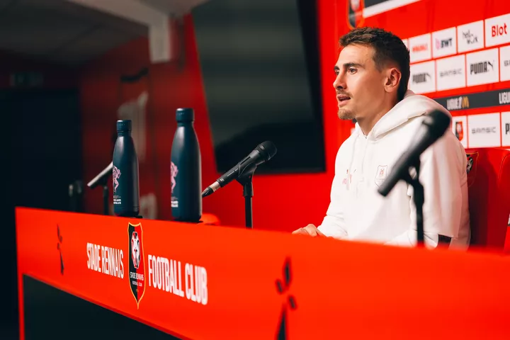Valentin Rongier en conférence de presse.