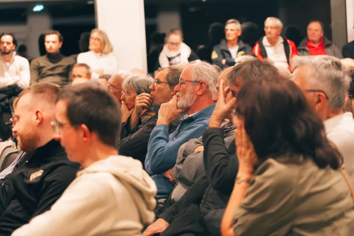 Conférence identité.