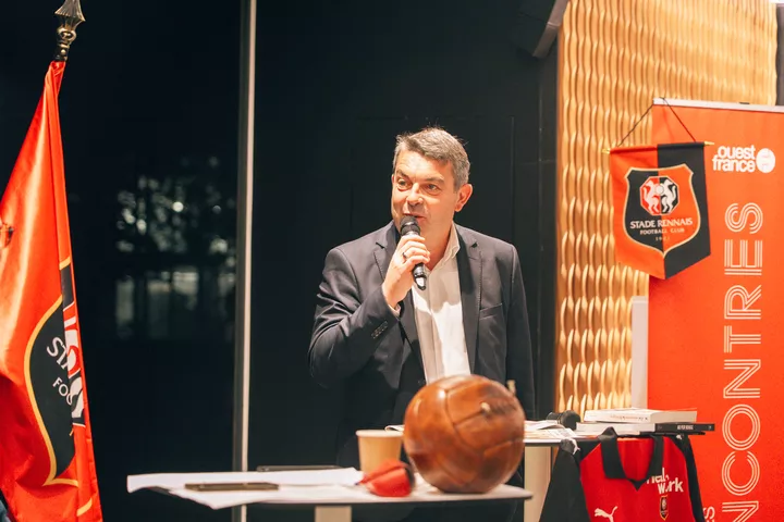 Conférence identité.