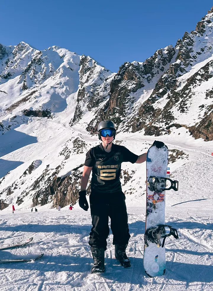 Angèle à Luchon-Superbagnères (Haute-Garonne)