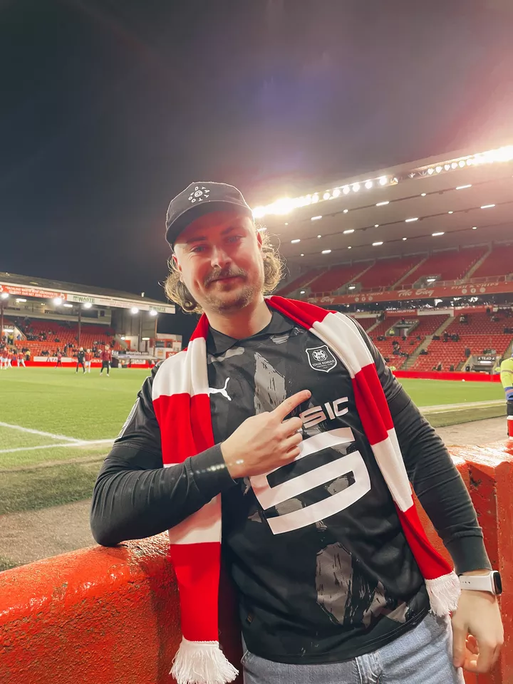 Edgar au Pittodrie Stadium (Aberdeen, Écosse)