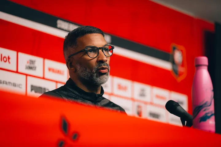 Habib Beye en conf&eacute;rence de presse d'avant-match.