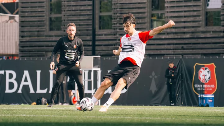 🔴⚫ Pendant la trêve, le travail se poursuit à la Piverdière.