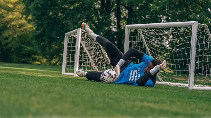 Au coeur d'une séance avec les gardiens Rouge & Noir 🧤