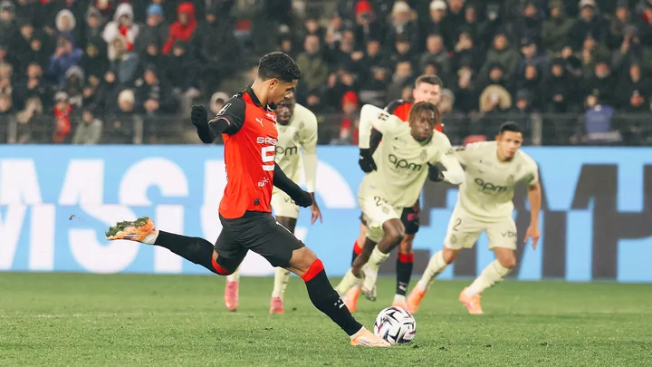 J13 | Ludo Blas toujours aussi à l'aise sur pénalty !