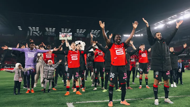 Inside avec les Rouge et Noir,  revivez en images le succès face à Brest (3-1) 🔴⚫️