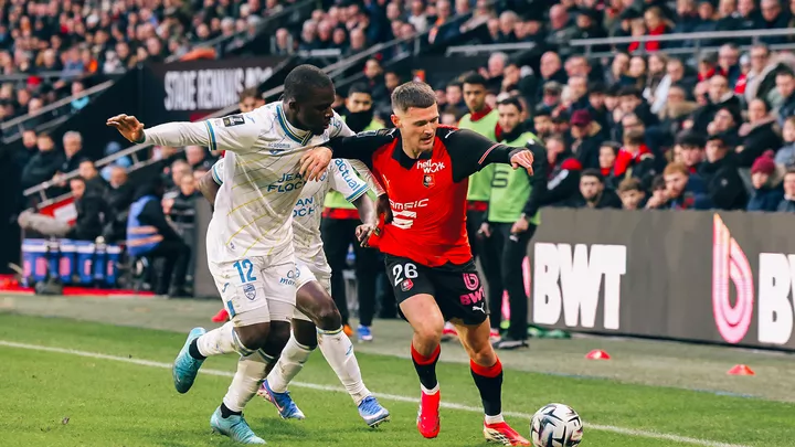 J19 | Les Rouge et Noir piégés à domicile (0-2)