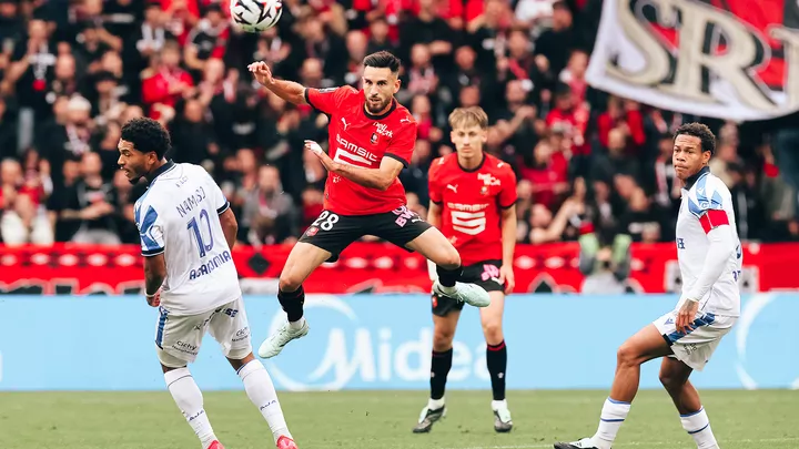 J6 | Le SRFC repart du bon pied face à l'AJ Auxerre (4-1)