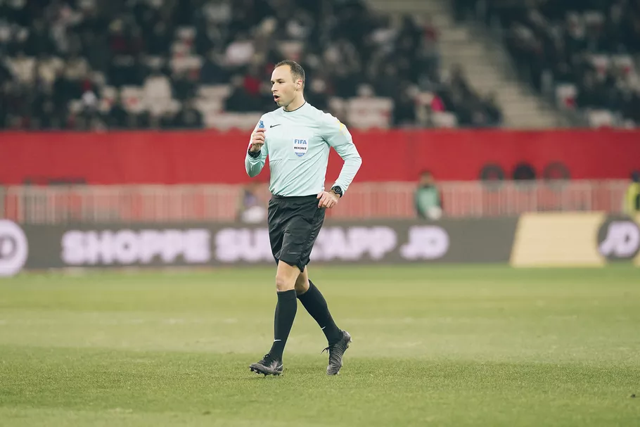 Jérôme BRISARD au sifflet