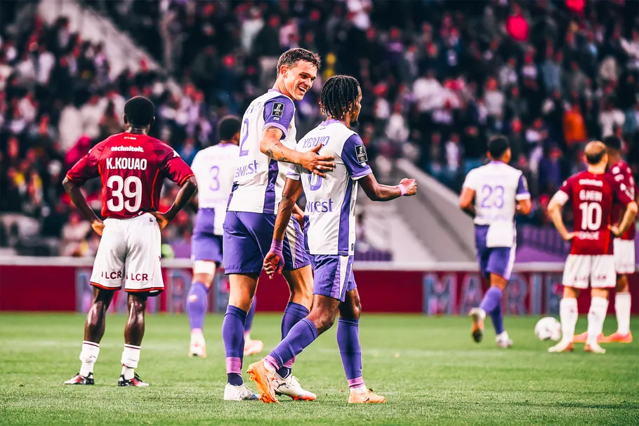 Les Violets à la loupe 🔍