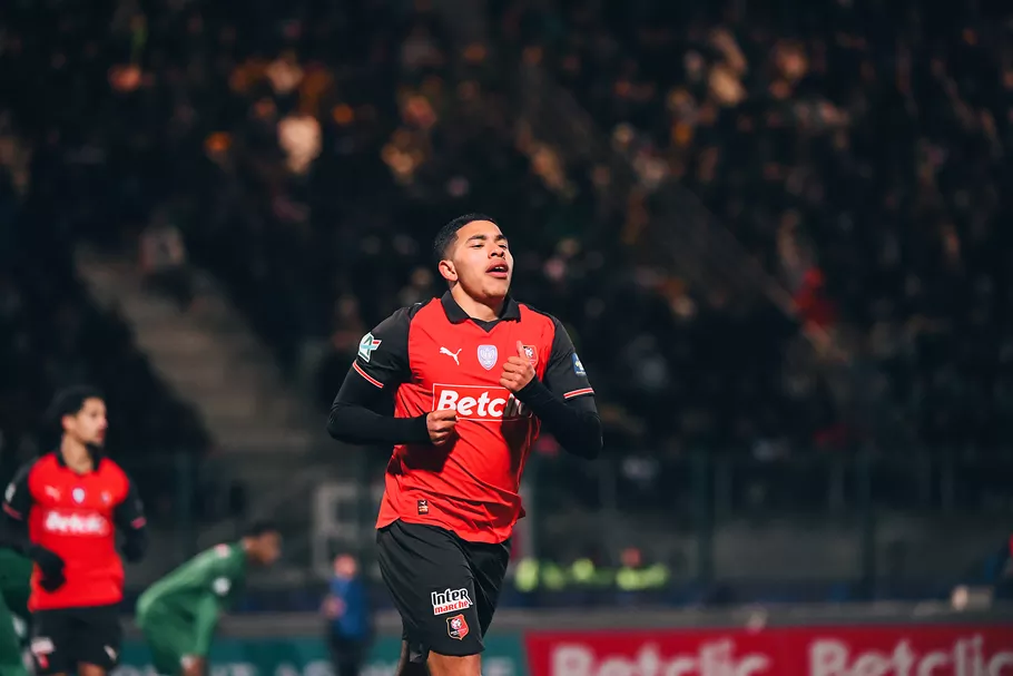 Elias qui conforte l’avantage ! (1-3)