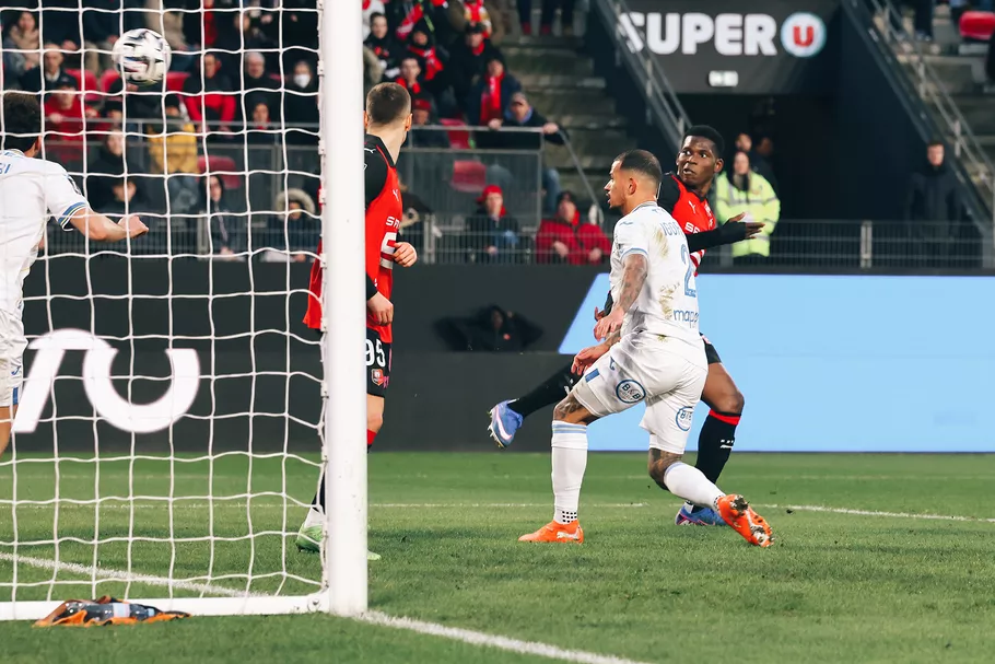 But rennais refusé pour hors-jeu