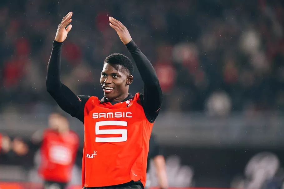 Breel Embolo s’invite à la fête.