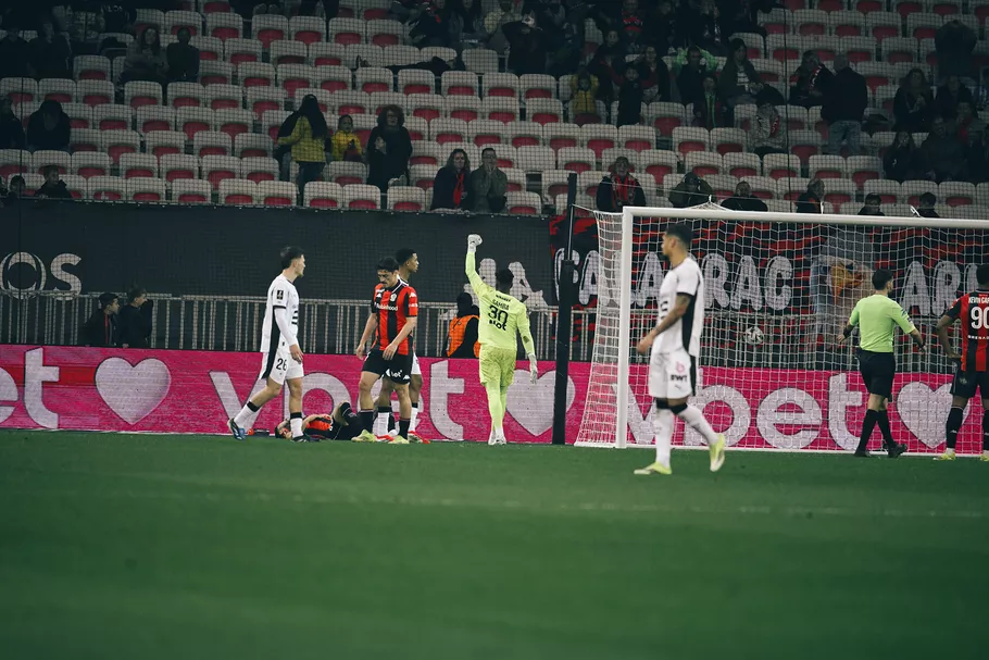 Quatrième victoire consécutive pour les Rouge et Noir 