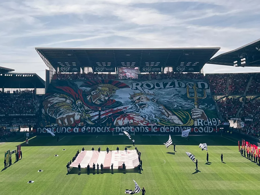 𝗨𝗻 𝗱𝗲𝗿𝗯𝘆 𝗰̧𝗮 𝘀𝗲 𝗴𝗮𝗴𝗻𝗲 !