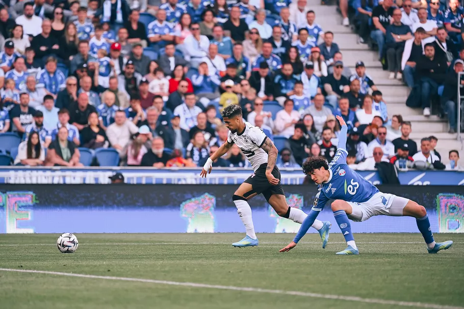 Début de la seconde période (0-1)