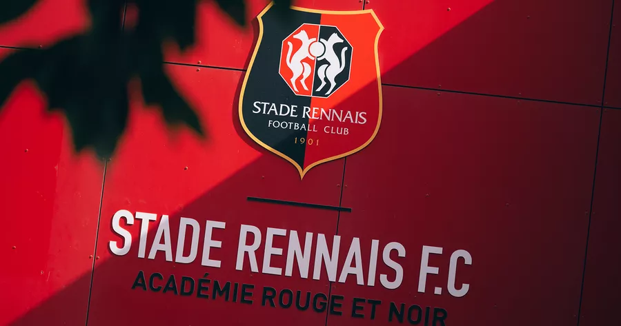 Programme Match Rennes - Paris SG 1995 - Rouge Et Noir - Weah Rai - Stade Rennais - Collector