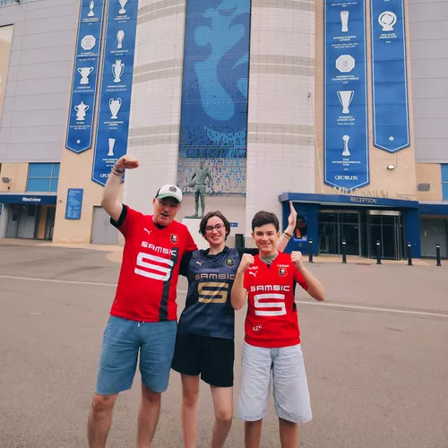 Gilles, Alice et Simon à Stamford Bridge (Londres - Royaume-Uni)