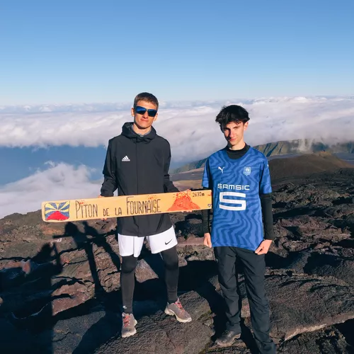 Gwenn et Morgan au Piton de la Fournaise (Île de La Réunion)