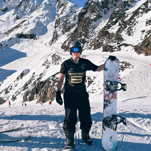 Angèle à Luchon-Superbagnères (Haute-Garonne)